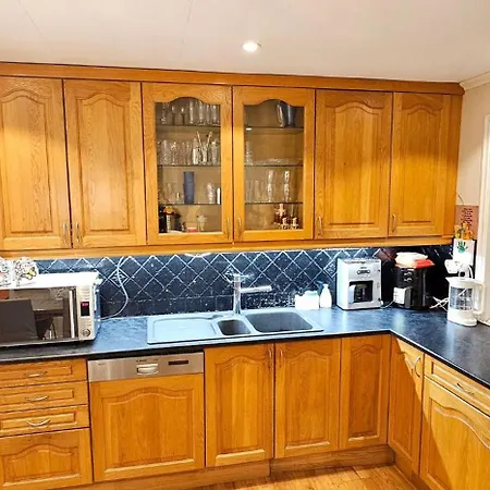 Spacious House With Stunning Mountain Views * Bergen