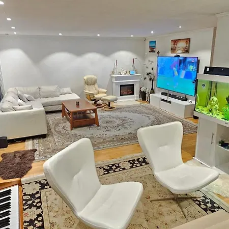 Spacious House With Stunning Mountain Views Bergen
